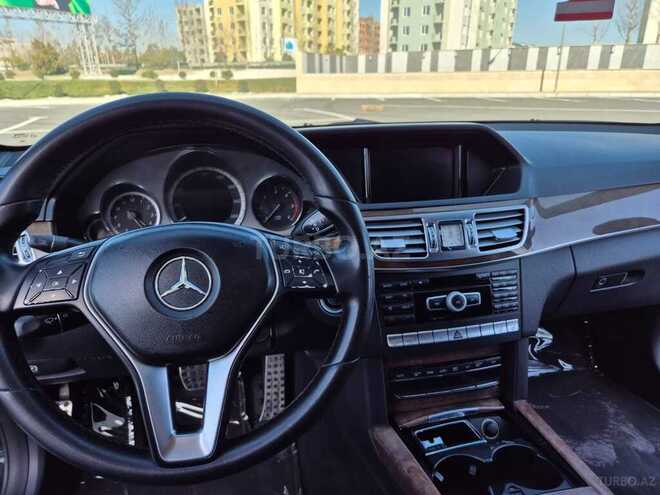Mercedes E 300 2012, 377,000 km - 3.0 l - Yevlax