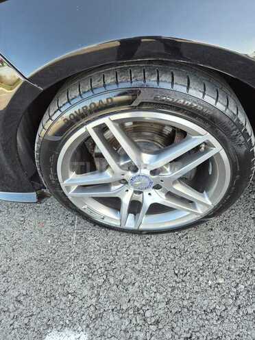 Mercedes E 300 2012, 377,000 km - 3.0 l - Yevlax