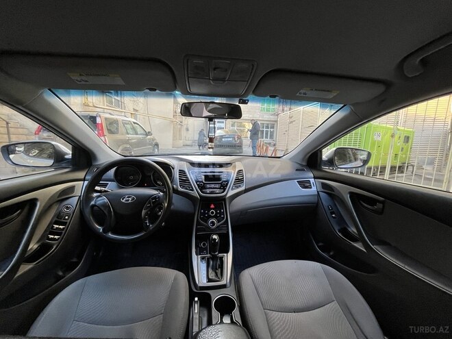 Hyundai Elantra 2015, 151,200 km - 1.8 l - Bakı