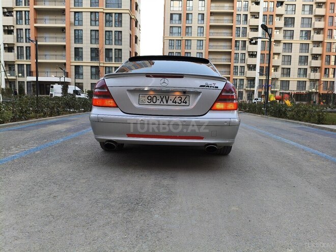 Mercedes E 240 2004, 340,000 km - 2.6 l - Bakı