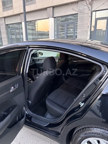Hyundai Elantra 2020, 90,000 km - 2.0 l - Bakı