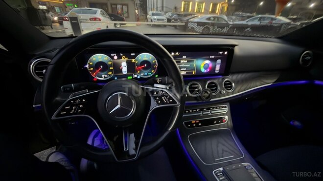 Mercedes E 200 4MATIC-9