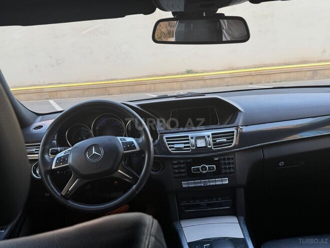 Mercedes E 250 2014, 278,000 km - 2.1 l - Bakı