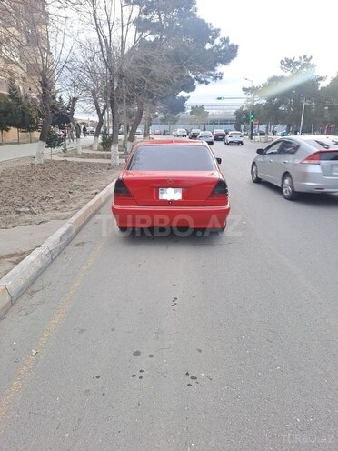 Mercedes C 230 2000, 536,317 km - 2.3 л - Sumqayıt