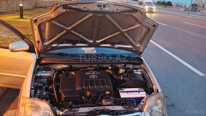 Toyota Corolla 2006, 255,000 km - 1.4 l - Bakı
