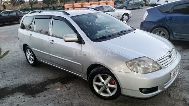Toyota Corolla 2006, 255,000 km - 1.4 l - Bakı