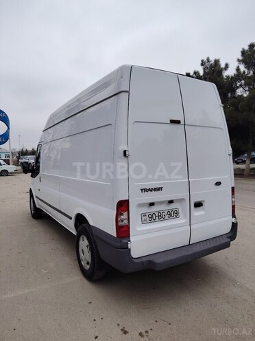 Ford Transit 2009, 300,000 km - 2.4 l - Quba