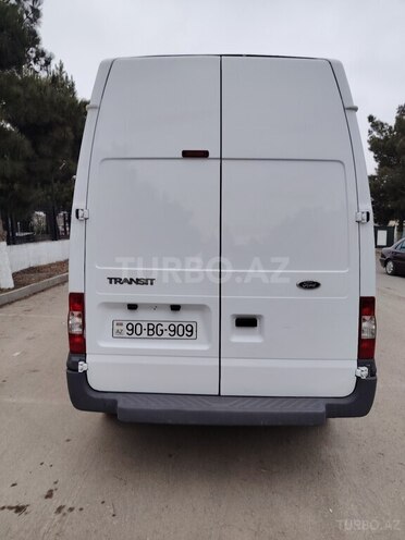 Ford Transit 2009, 300,000 km - 2.4 l - Quba