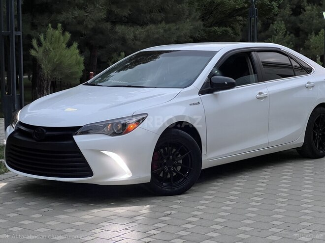 Toyota Camry-11