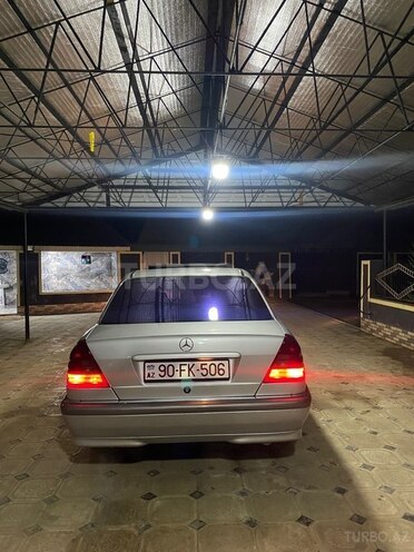 Mercedes C 200 1997, 256,000 km - 2.0 l - Masallı