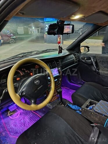 Opel Vectra-3