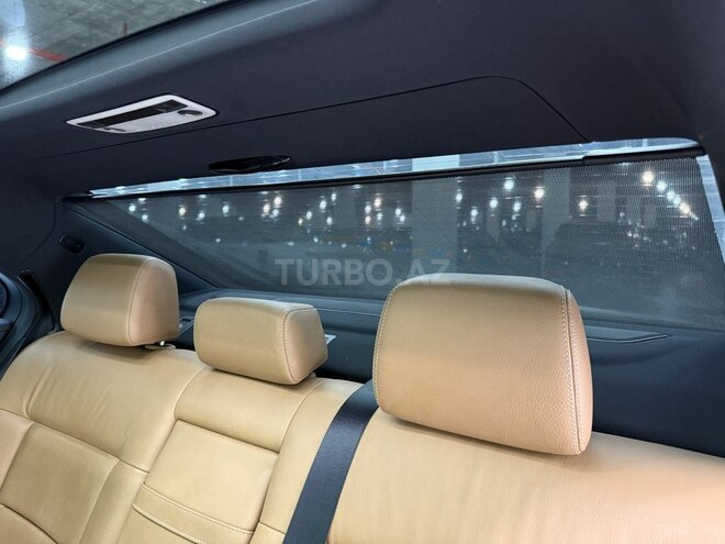 Mercedes E 300-14