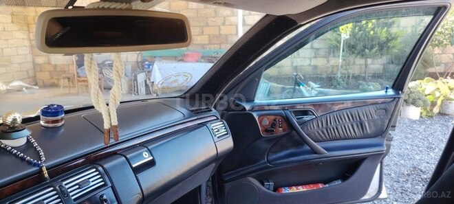 Mercedes E 240 2000, 410,000 km - 2.4 l - İmişli