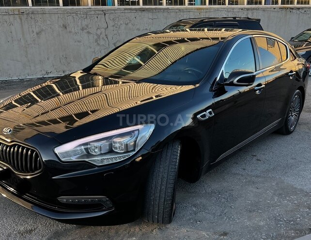 Kia Quoris-6