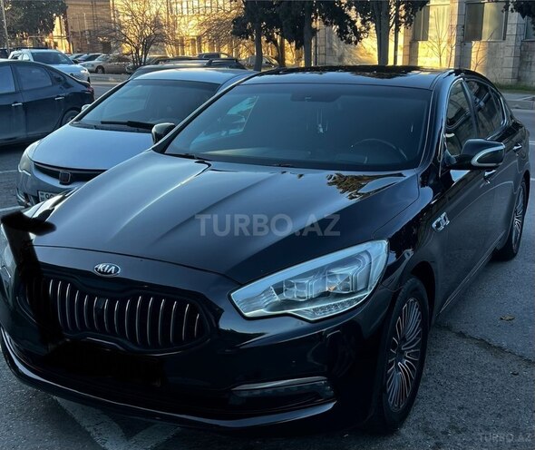 Kia Quoris-17
