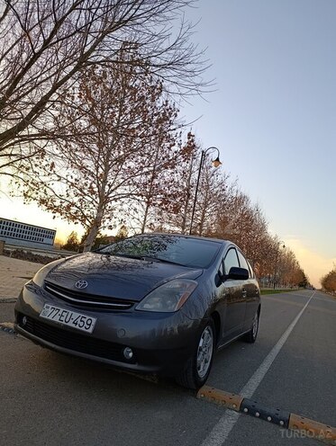 Toyota Prius 2008, 587,411 km - 1.5 l - İmişli