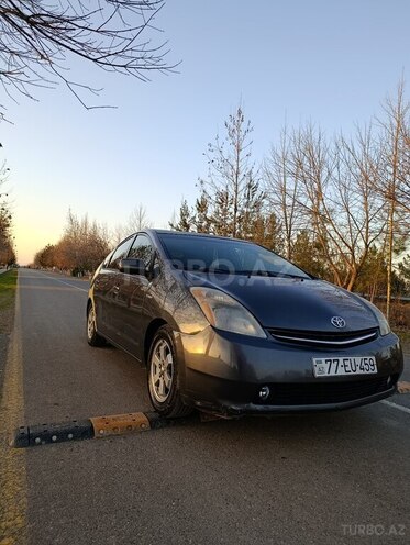 Toyota Prius 2008, 587,411 km - 1.5 l - İmişli