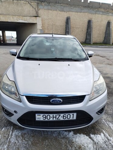 Ford Focus-1
