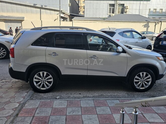 Kia Sorento 2010, 180,320 km - 2.0 l - Bakı