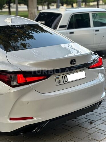Lexus ES 300h 2020, 70,000 km - 2.5 л - Bakı