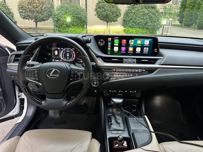 Lexus ES 300h 2020, 70,000 km - 2.5 л - Bakı