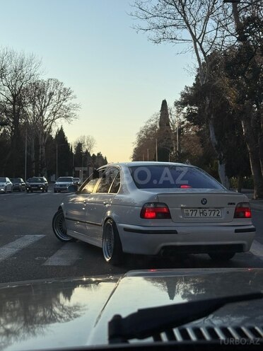 BMW 530 2001, 240,000 km - 3.0 l - Mingəçevir
