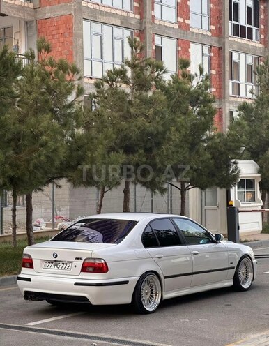 BMW 530 2001, 240,000 km - 3.0 l - Mingəçevir