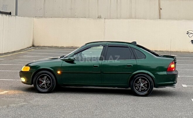 Opel Vectra 1997, 287,521 km - 1.8 l - Sumqayıt