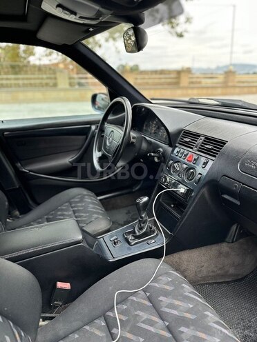 Mercedes C 180 1998, 489,000 km - 1.8 л - Qazax