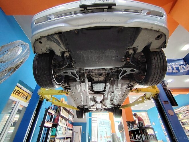 Mercedes C 230 2000, 210,477 km - 2.3 л - Bakı