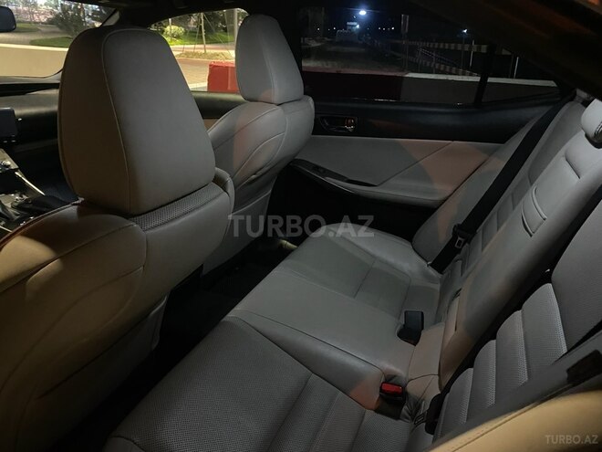 Lexus  2016, 210,000 km - 2.0 l - Bakı