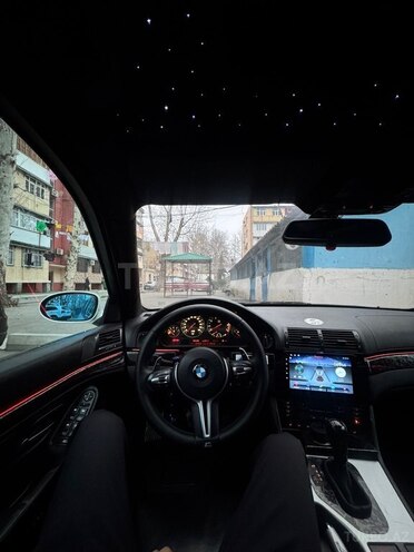 BMW 530 2001, 240,000 km - 3.0 l - Mingəçevir