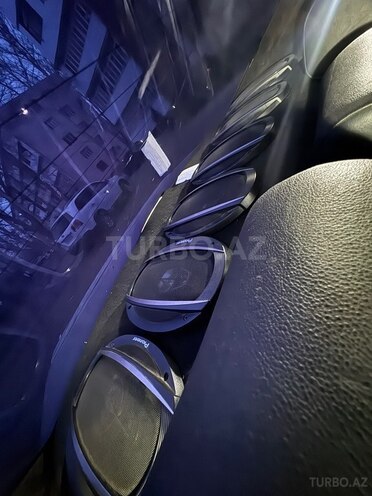 BMW 530 2001, 240,000 km - 3.0 l - Mingəçevir
