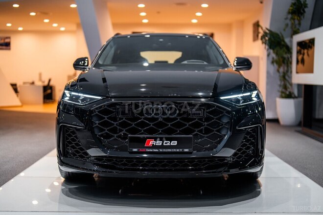Audi RS Q8 Performance-2