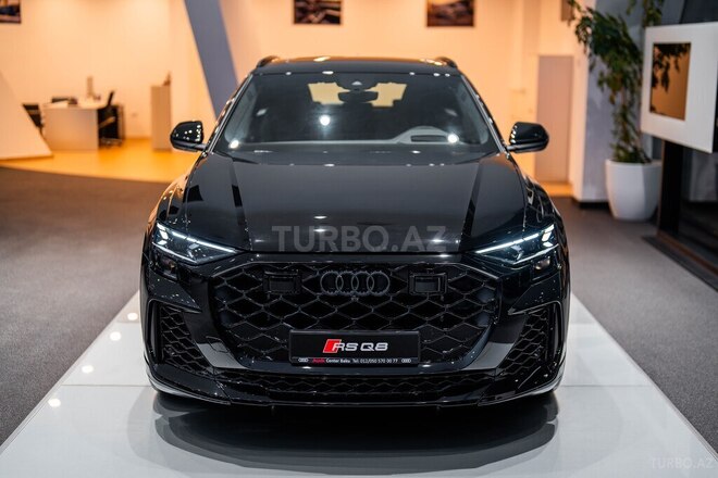 Audi RS Q8 Performance-3
