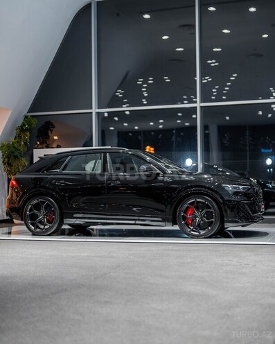 Audi RS Q8 Performance-7