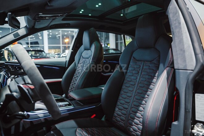 Audi RS Q8 Performance-18