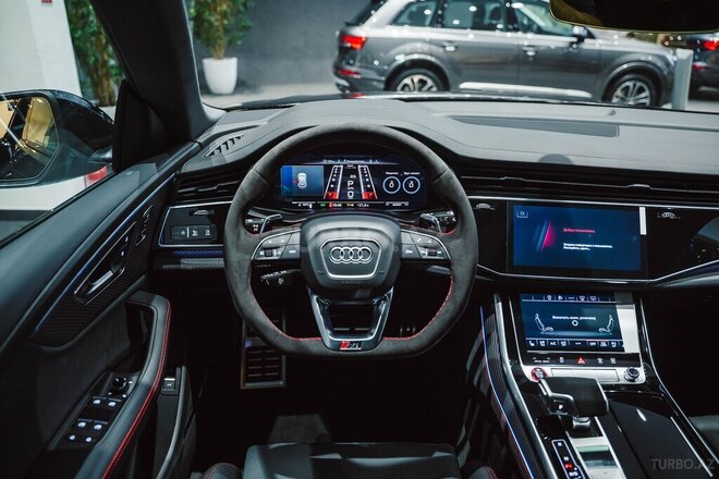 Audi RS Q8 Performance-20