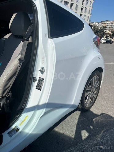 Hyundai Veloster 2012, 241,000 km - 1.6 л - Bakı