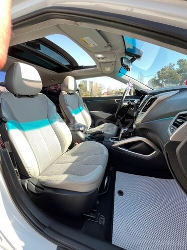 Hyundai Veloster 2012, 241,000 km - 1.6 л - Bakı