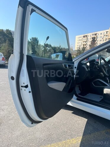 Hyundai Veloster 2012, 241,000 km - 1.6 л - Bakı
