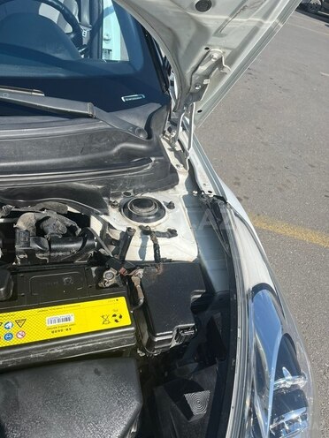 Hyundai Veloster 2012, 241,000 km - 1.6 л - Bakı