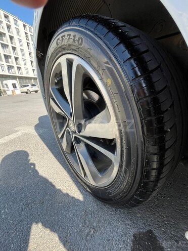 Hyundai Veloster 2012, 241,000 km - 1.6 л - Bakı