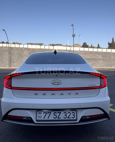 Hyundai Sonata-3