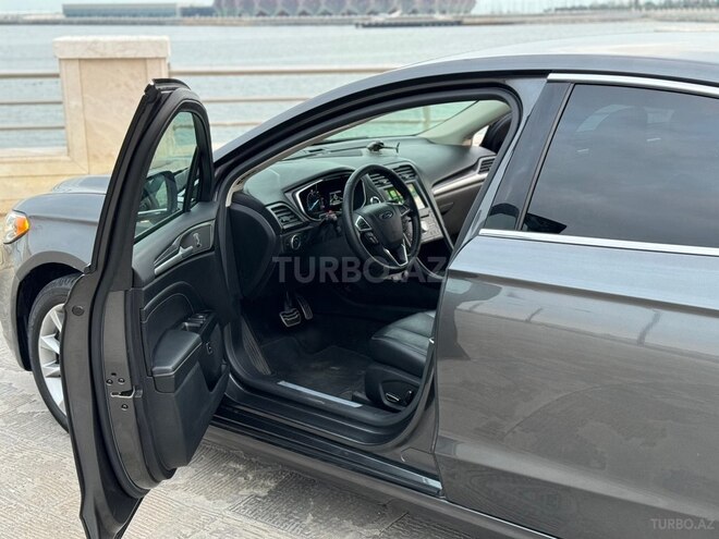 Ford Fusion (North America) 2017, 178,000 km - 2.0 l - Bakı