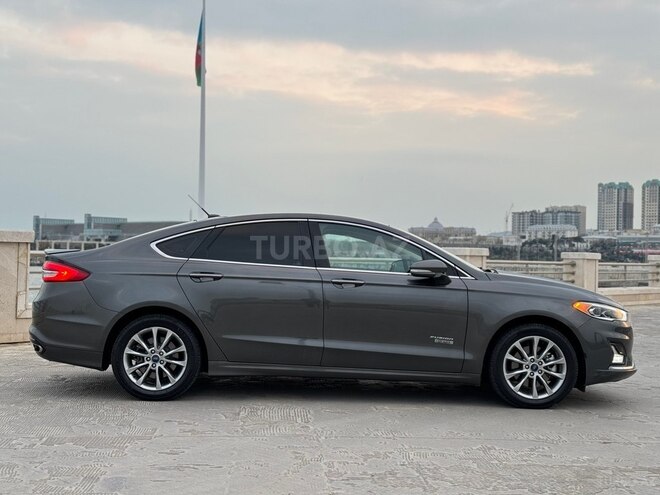 Ford Fusion (North America) 2017, 178,000 km - 2.0 l - Bakı