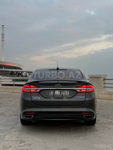Ford Fusion (North America) 2017, 178,000 km - 2.0 l - Bakı