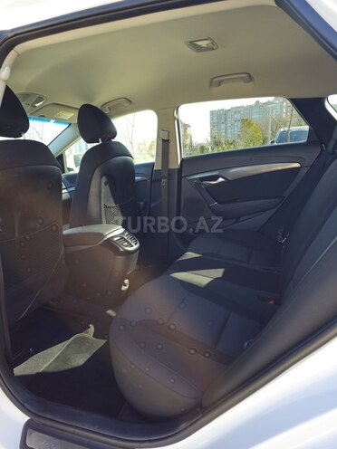 Hyundai i40-11