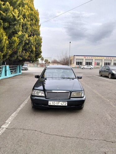 Mercedes C 250 1997, 255,500 km - 2.5 l - Qazax