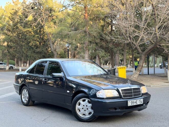 Mercedes C 220 1999, 321,477 km - 2.2 l - Sumqayıt